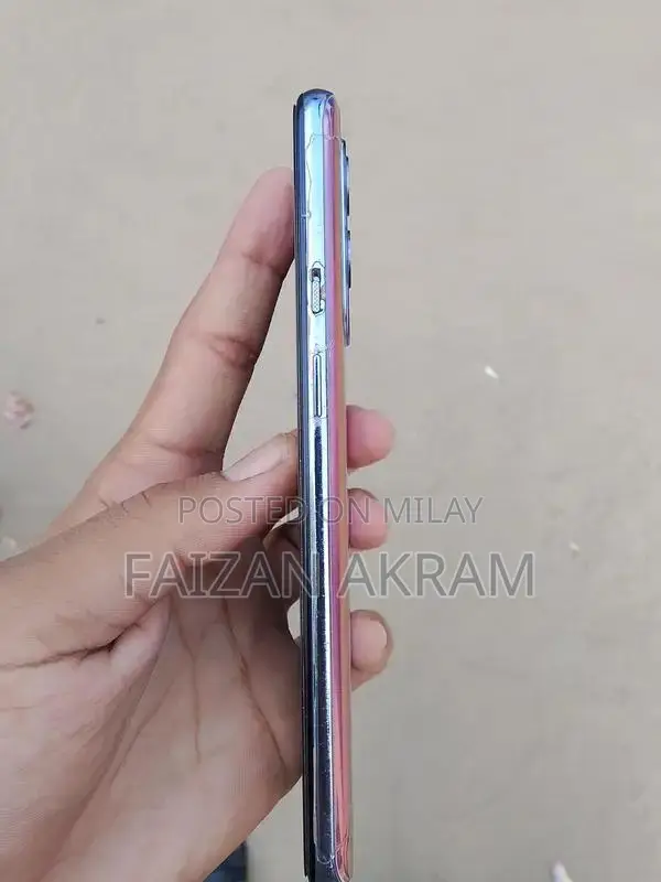 OnePlus 9 5G Smartphone - 8GB RAM 128GB Storage