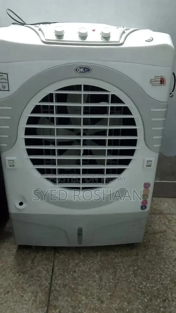 Premium Aroma Diffuser Humidifier - Nearly New Condition