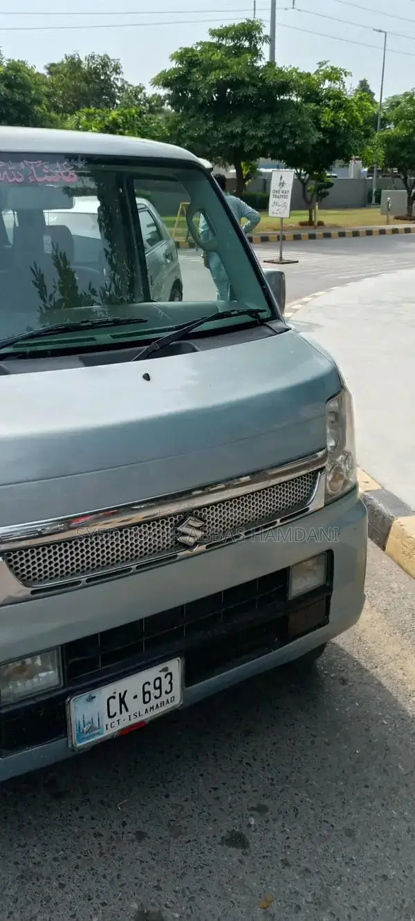 2009-2014 Import Van - Versatile Multi-Door Vehicle