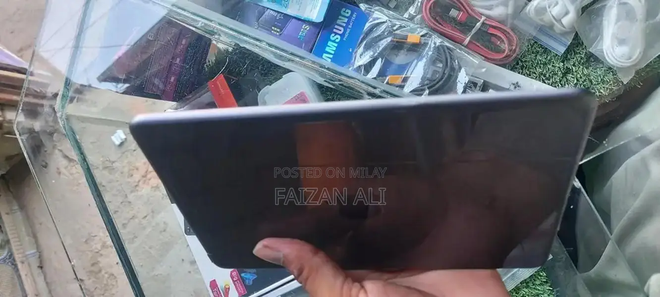 Apple iPad Mini 5 Tablet - 64GB Storage