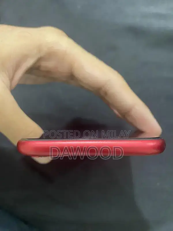 Pre-owned iPhone 11 64GB with Panel Replacement