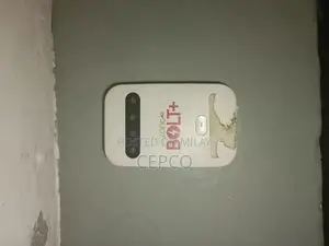 Zong Bolt+ 4G Mobile WiFi Hotspot Device