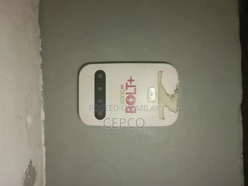 Zong Bolt+ 4G Mobile WiFi Hotspot Device