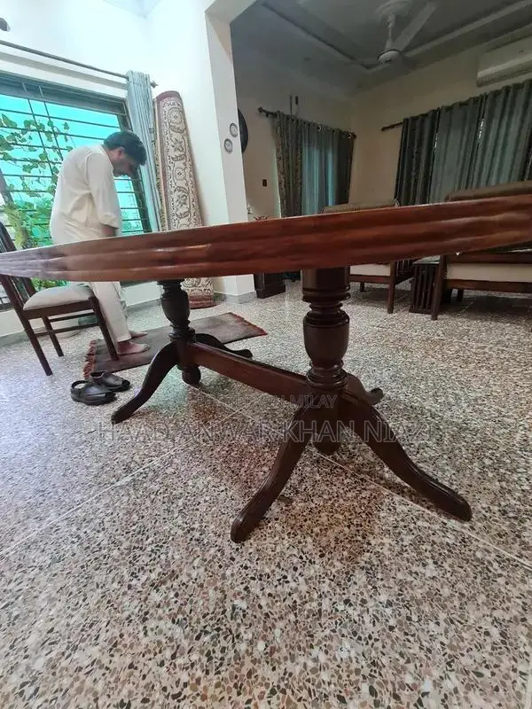 Solid Wood Local Dining Table with Classic Structure