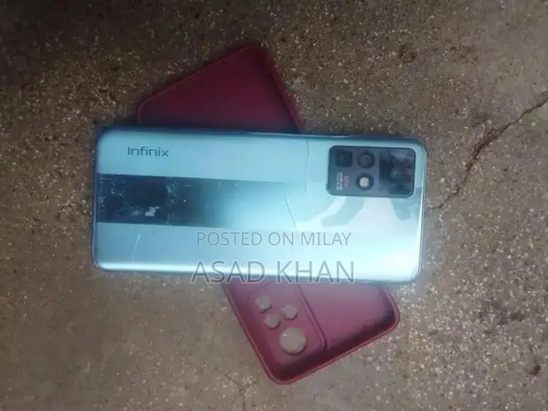 Compact Exchange Smartphone for One-Handed Use