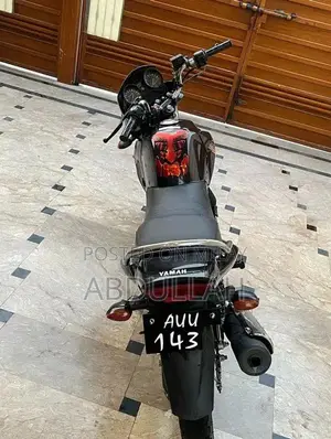 High-Performance Motorcycle with Advanced Engine Configuration