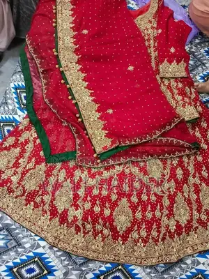 Elegant Bridal Lehnga - Adjustable Size Traditional Wedding Attire