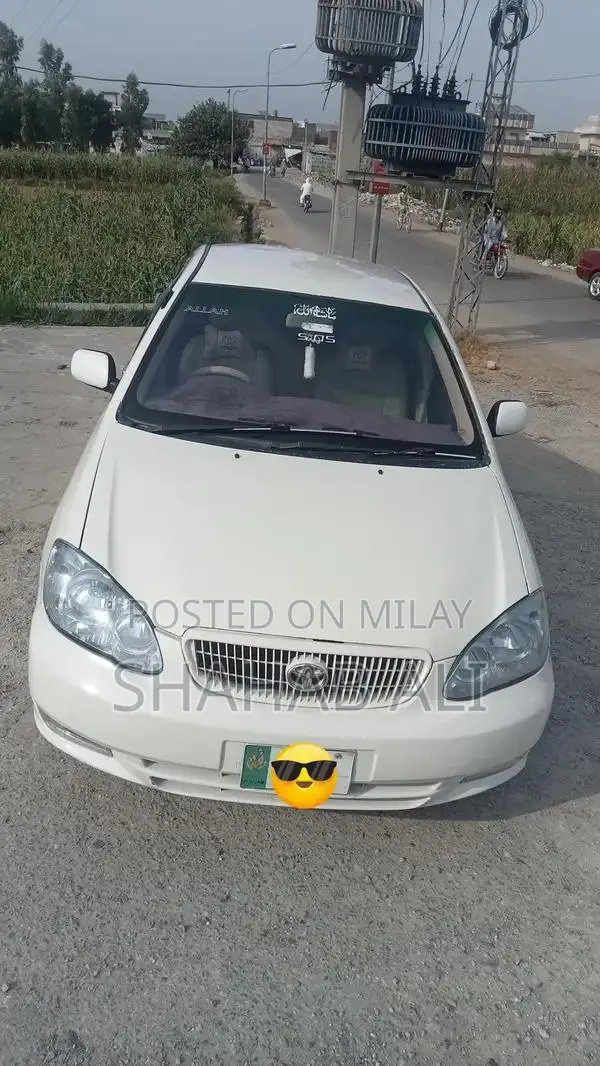 2003 Toyota Corolla XLI Sedan Compact Car