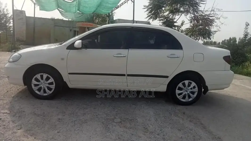 2003 Toyota Corolla XLI Sedan Compact Car