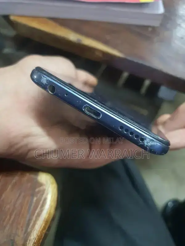 Compact Smartphone with Touchscreen and Storage