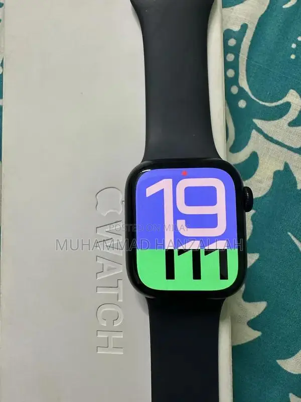 Apple Watch Series 9 41mm Smart Wearable - Mint Condition Black