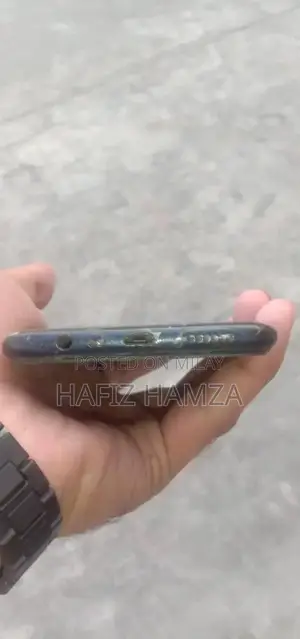 Affordable Compact Smartphone with Decent Storage