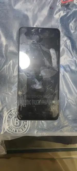 Oppo Smartphone 4GB RAM 64GB Storage Compact Design