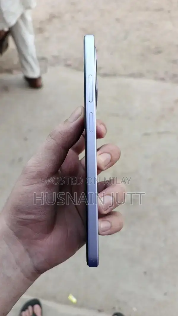 Oppo A5i Mid-Range Smartphone with Fast Charging