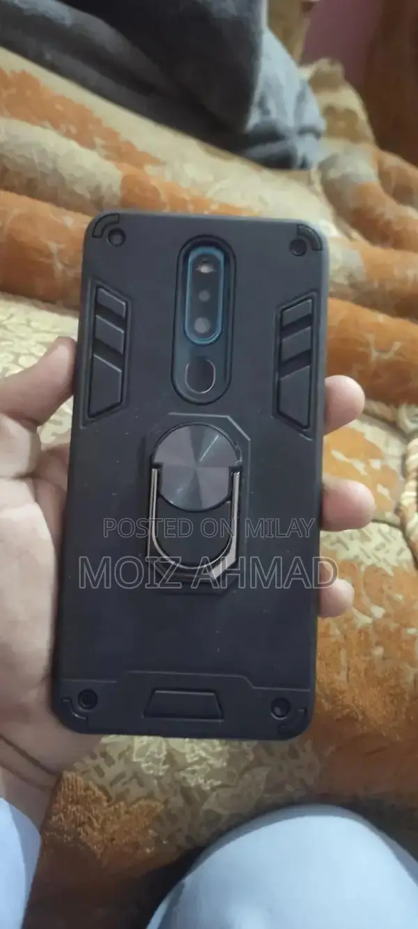 Premium Mid-Range Smartphone with Pop-Up Camera