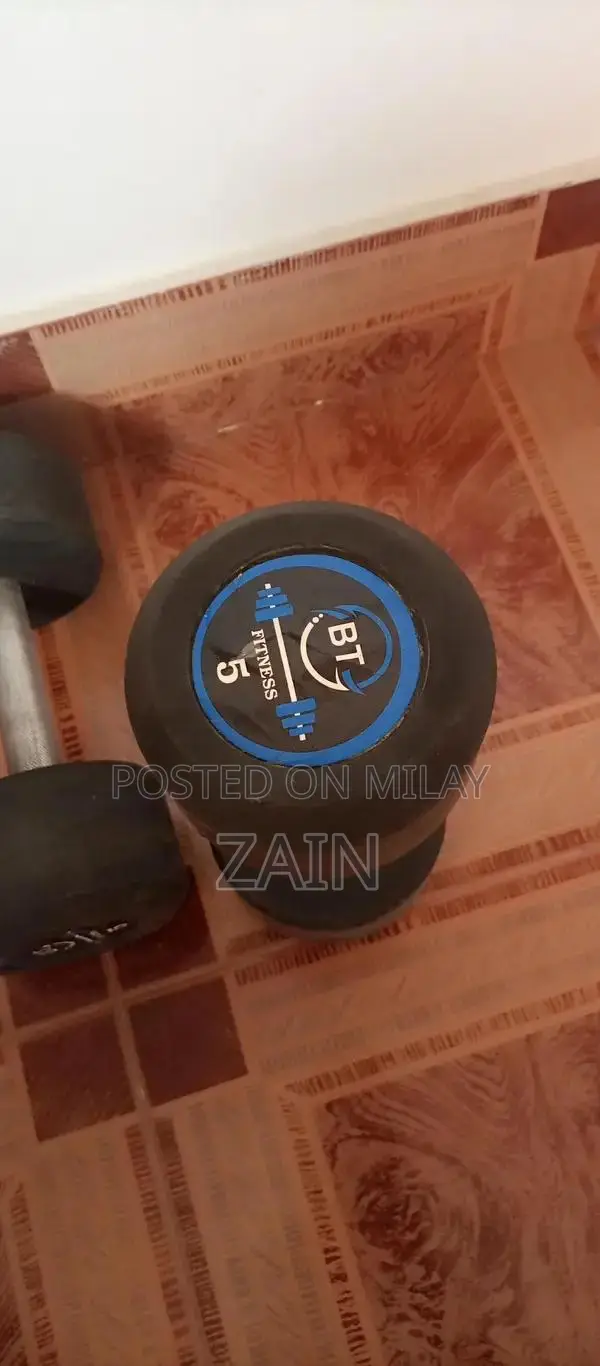 Adjustable Dumbbell Set - 5 kg and 10 kg Weights