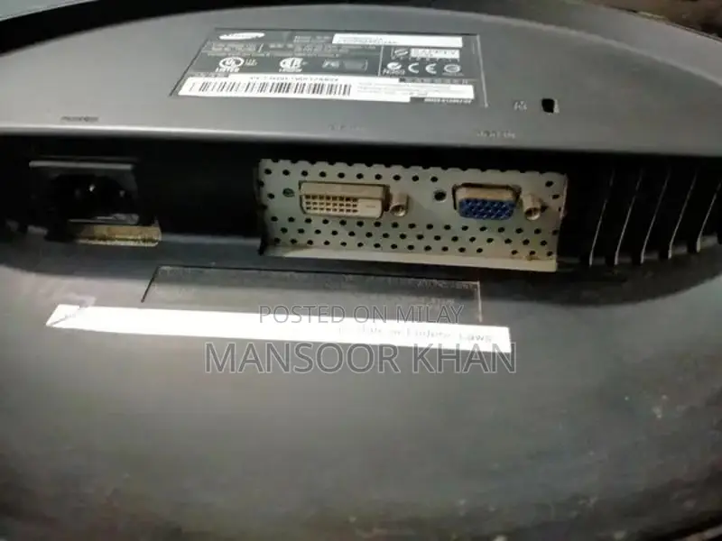 Samsung 24-inch LCD Monitor Professional Display