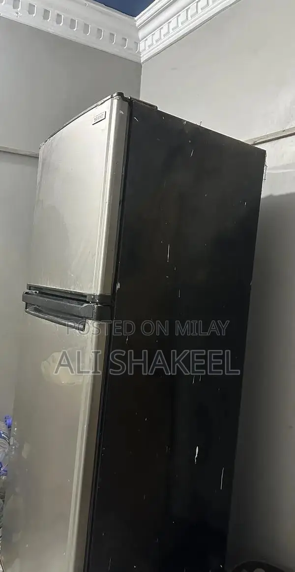 Orient Full-Size Refrigerator with Cooling Functionality