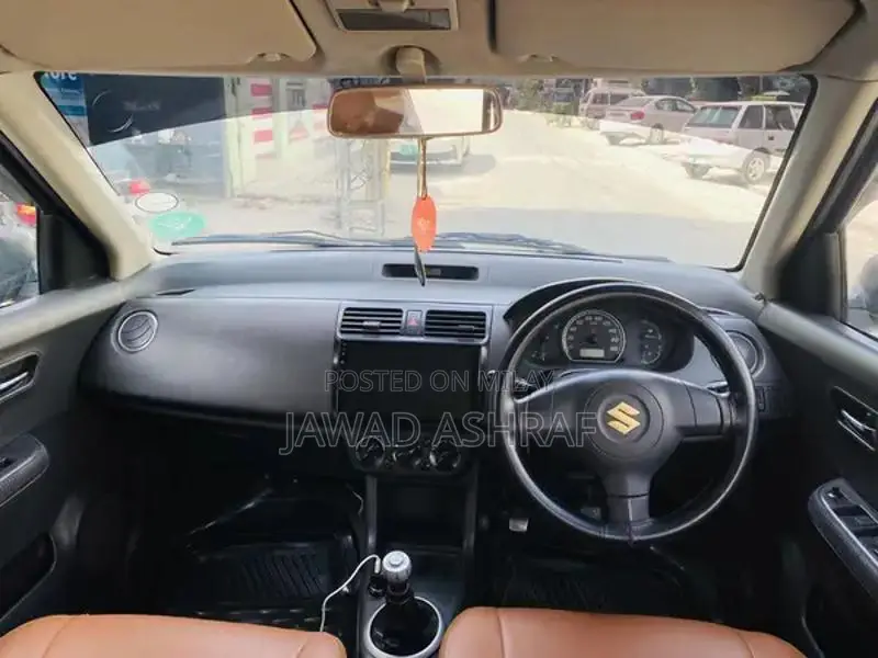 Suzuki Swift Hatchback - Stylish Compact Car with Premium Features