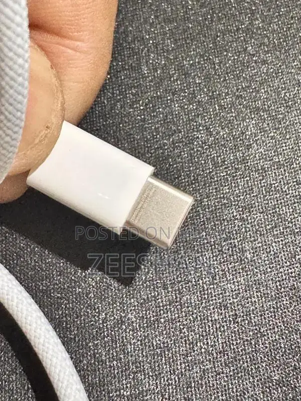 USB-C to Lightning Cable for Apple Devices