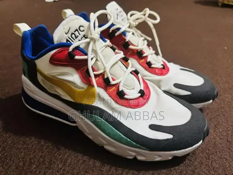 Nike Air Max 270 React Men's Athletic Sneakers - Comfortable Modern De