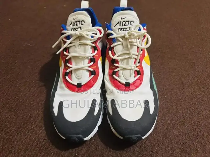 Nike Air Max 270 React Men's Athletic Sneakers - Comfortable Modern De