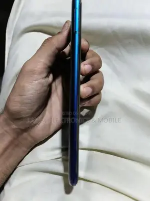 Budget Smartphone with Dual Cameras and Compact Design