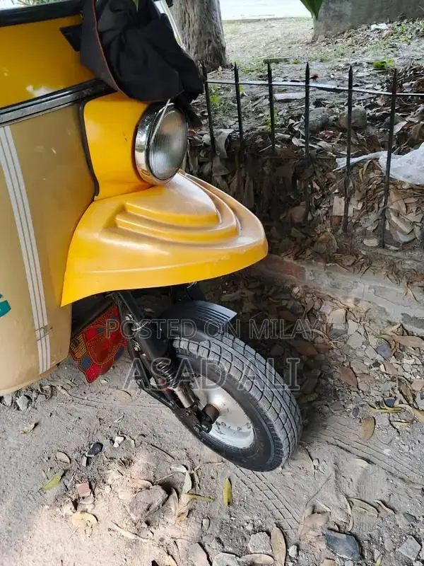 TAZ Tartar Rickshaw Classic Vehicle