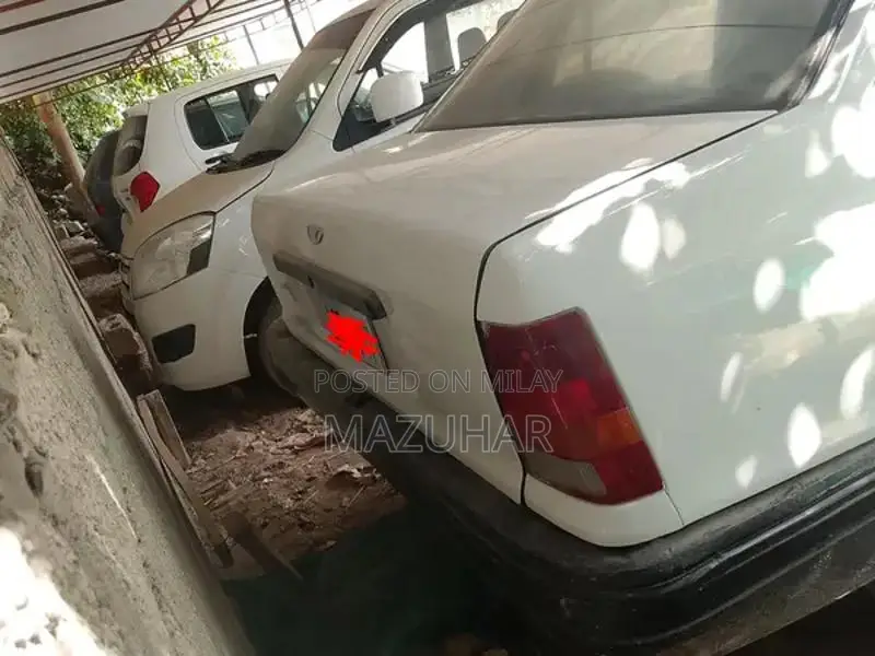 Daewoo Racer Sedan Sedan with Fresh Look and New Components