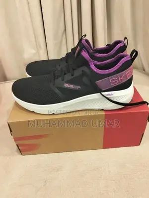 Skechers Women's Running Shoes - Comfortable Athletic Footwear Size 8