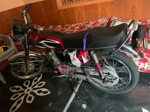 Modified Tanki Vehicle with Original Parts