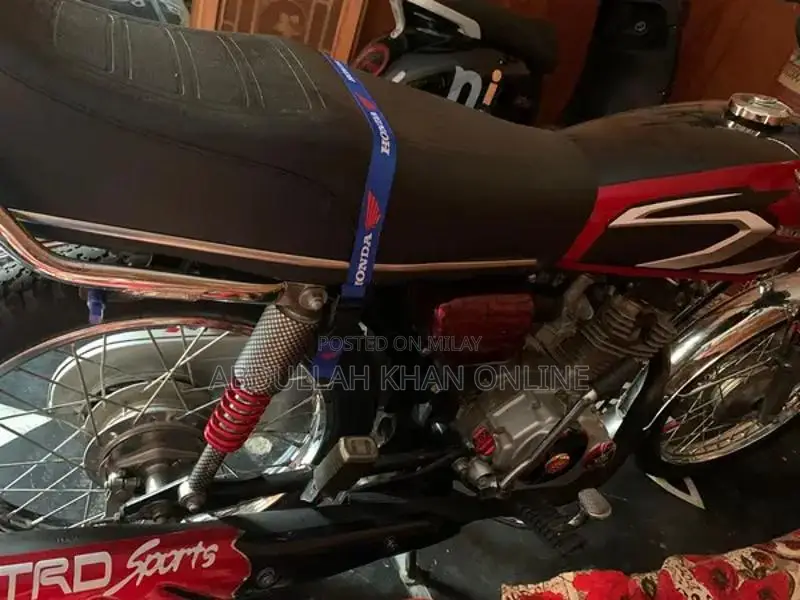 Modified Tanki Vehicle with Original Parts