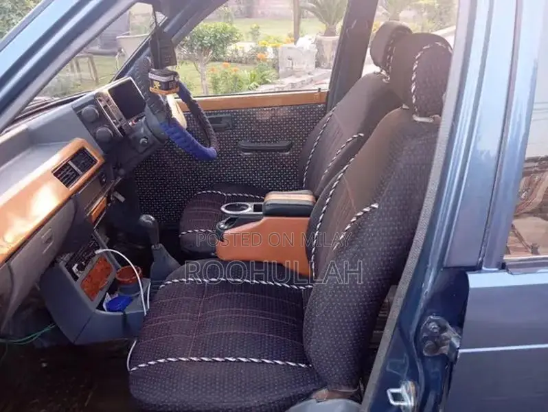 Car Vehicle Standard Model with Multiple Door Options