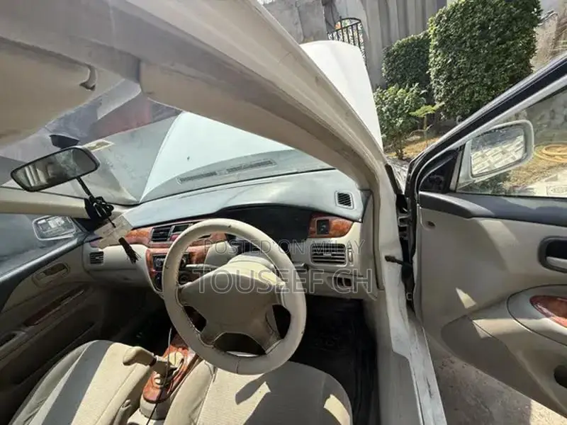 Lancier 1.3 Compact Sedan with Outer Shower and AC Heater