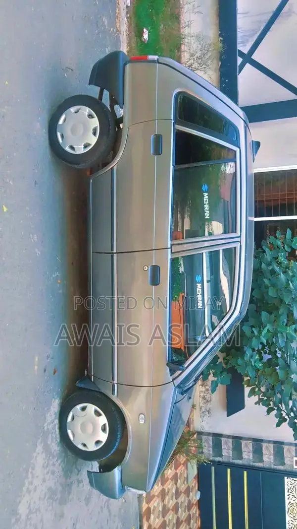 Suzuki Mehran VXR Compact City Sedan