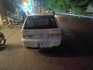 Photo - Suzuki Cultus 2004 VXR Sedan - LPG Equipped Reliable Compact Car