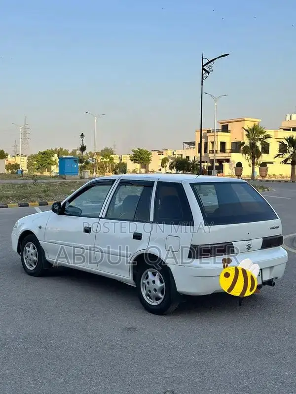Suzuki Cultus EFI Compact Hatchback