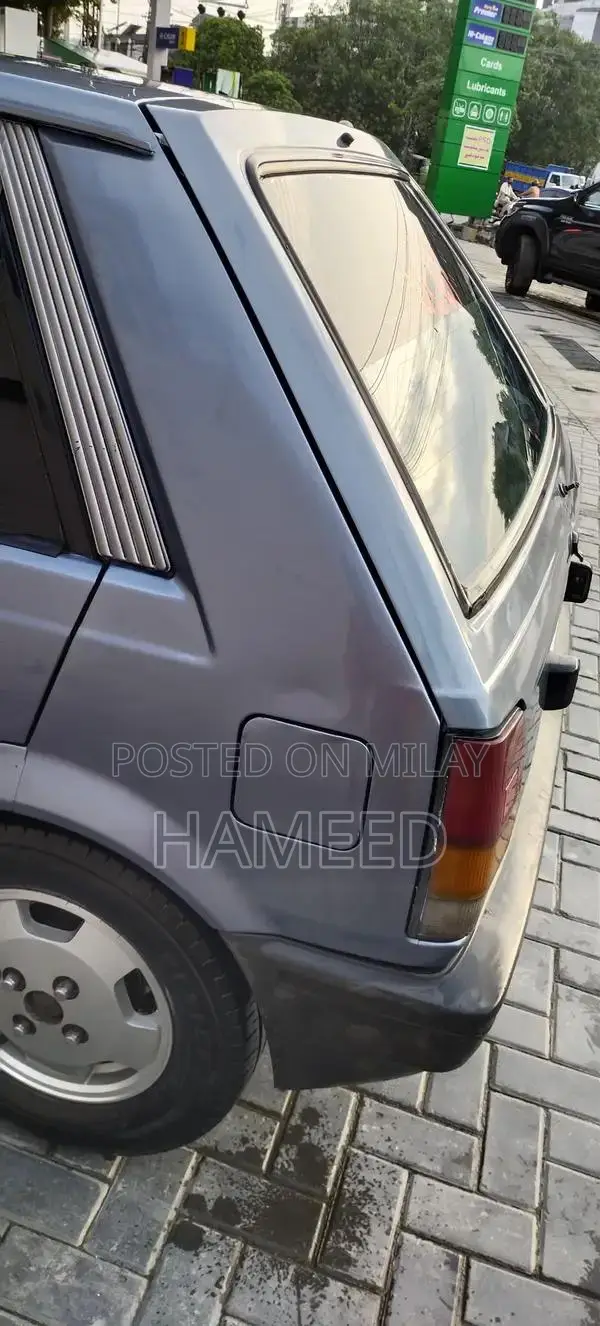 Daihatsu Charade CX Sedan: Pristine Condition with Premium Features