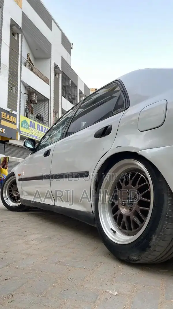 1995 Honda Civic EXi - Modified Performance Compact Sedan