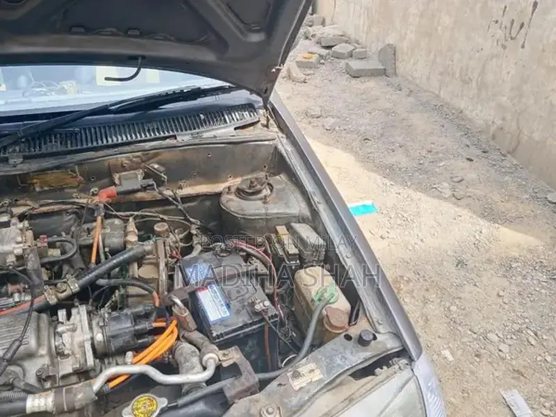 2009 Suzuki Cultus - Well Maintained First Owner Vehicle