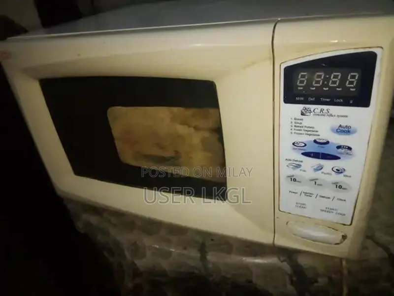 Dawlance Microwave Oven - Needs Repair
