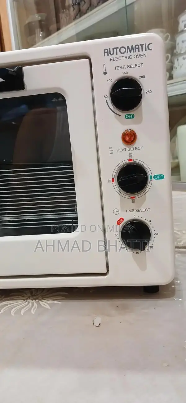 Japanese Nikai Oven Toaster - Compact Kitchen Appliance