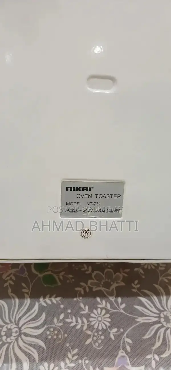 Japanese Nikai Oven Toaster - Compact Kitchen Appliance