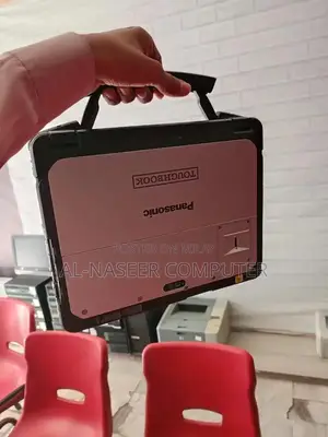 Panasonic Core i5 Laptop with Touchscreen and Detachable Design