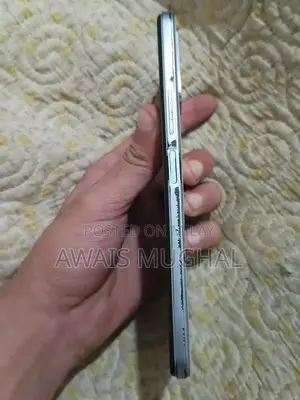 Used Smartphone with Good Battery Performance