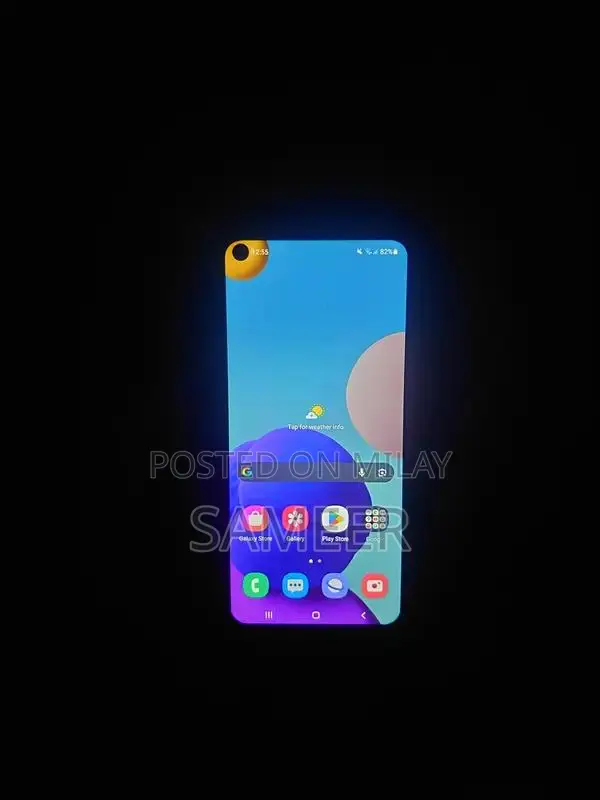 Galaxy A21s Mid-Range Smartphone with Minor Damage