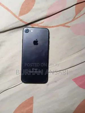 Lightly Used iPhone 7 with Battery and Panel Issues