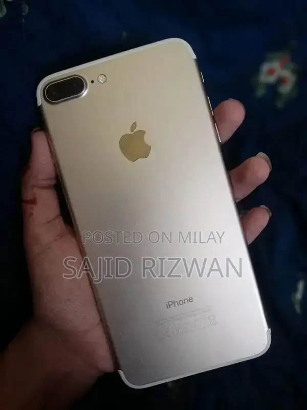 256GB Apple Smartphone with Excellent Battery and Fingerprint