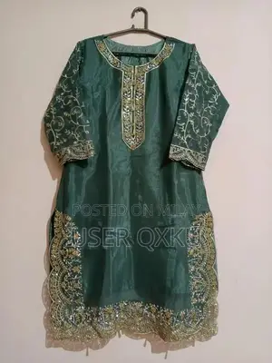 Elegant Medium Size Party Wear Women's Suit