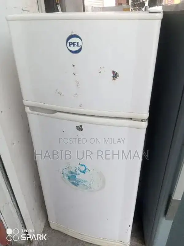 Medium Size Refrigerator with Original Compressor